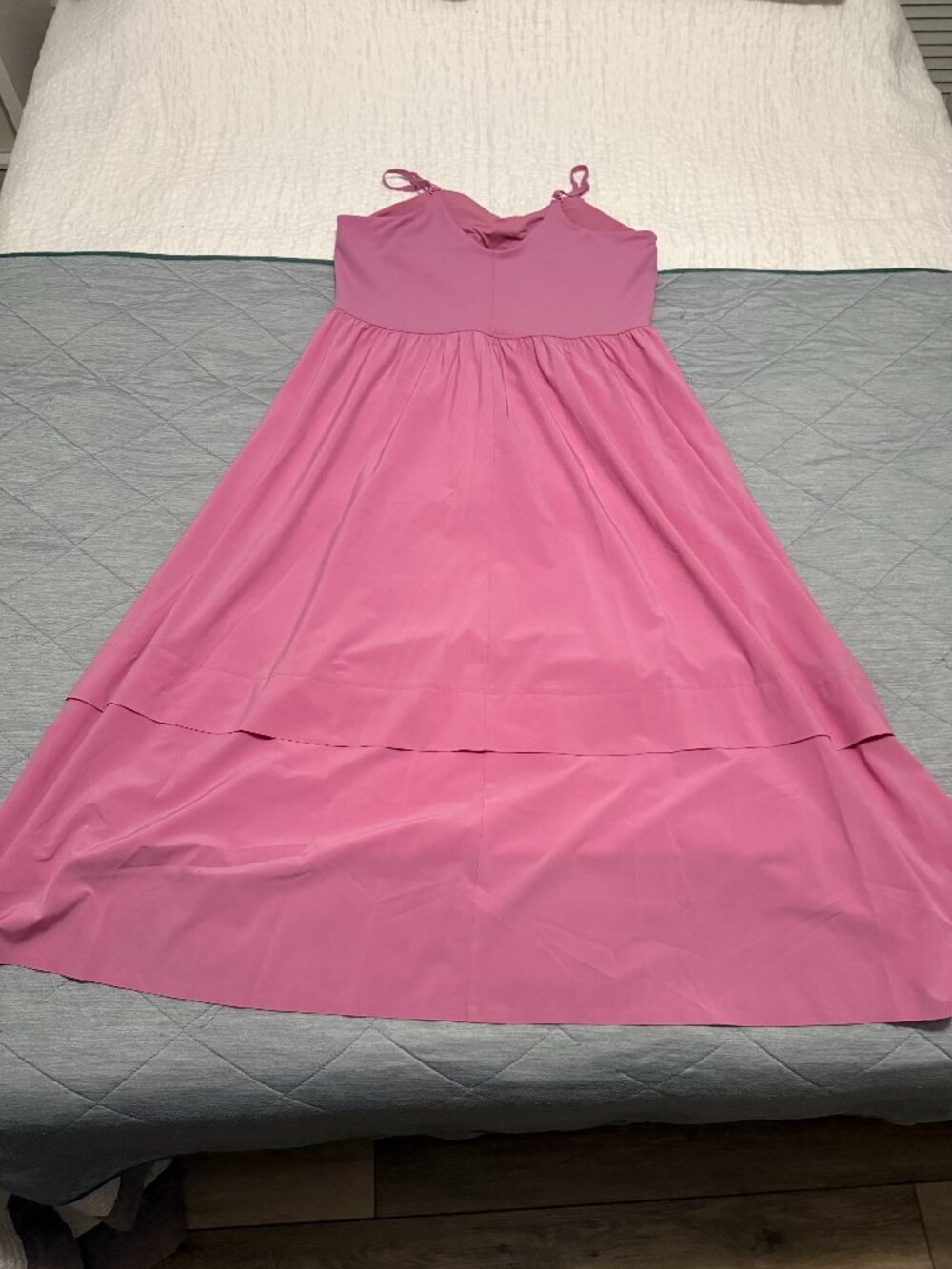 Womens Athleta Marit Elation V-Neck Hybrid Dress Sz L